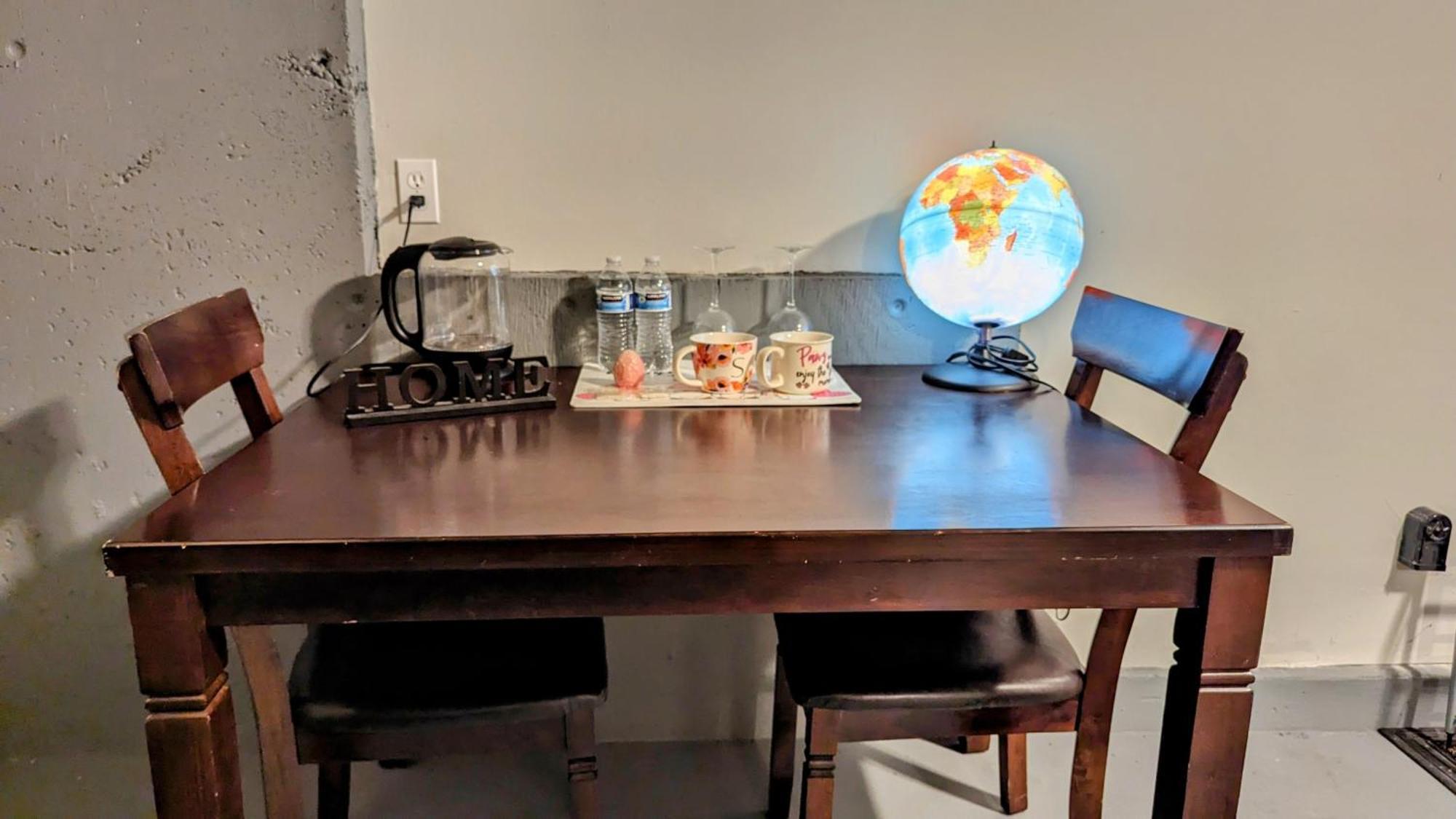 Private Guest Suite In West Bellevue Home 외부 사진